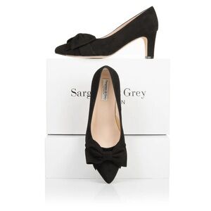 Extra Wide Width 7.5W Women's Black Suede Bow Heels